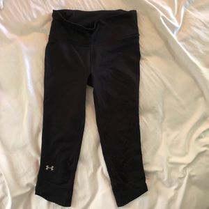Under Armor cropped leggings